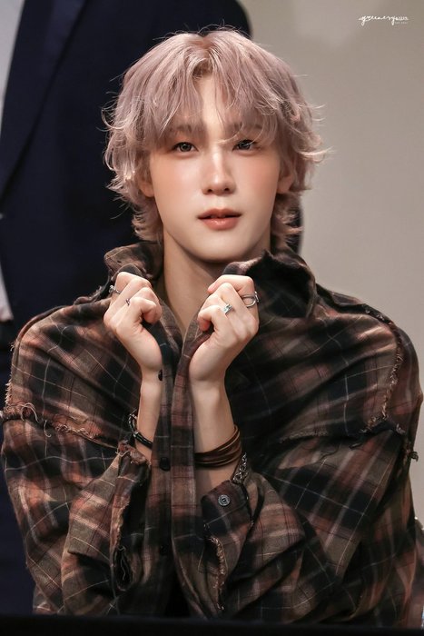 Thumbnail of www-x-com-greenery-1234-status-1843563208130576596-9630bf19abd74f6d