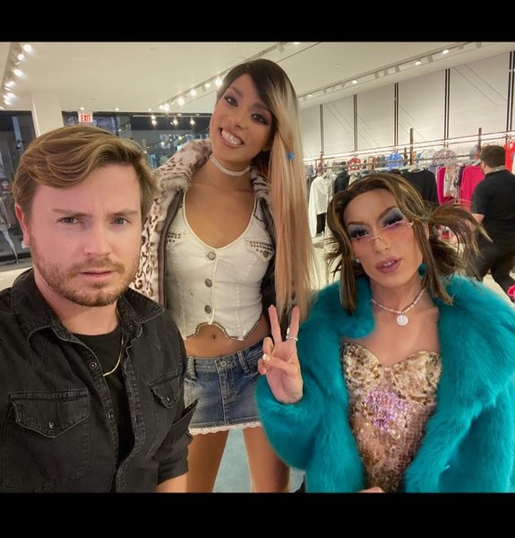 Thumbnail of cdeyj-lpic-9641f0c045a04891 2