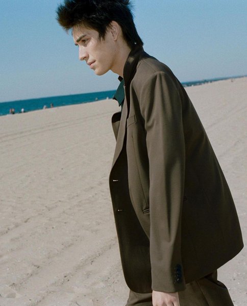 Thumbnail of p-cywpqnhgqsi-9644351a3c31431f 1