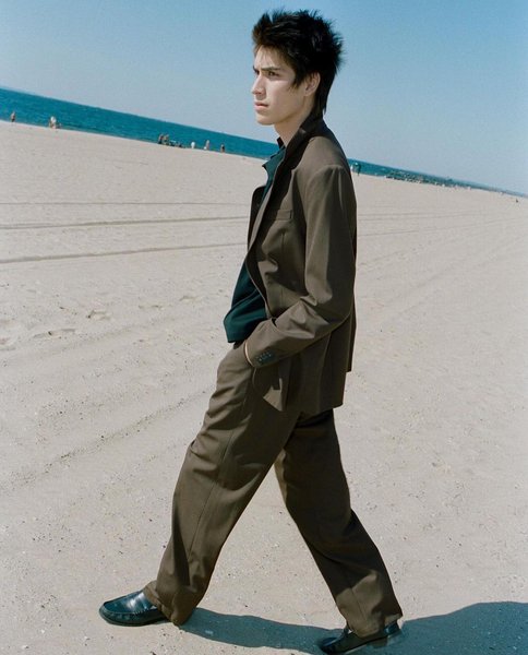 Thumbnail of p-cywpqnhgqsi-9644351a3c31431f 2