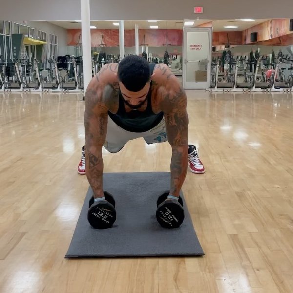 Thumbnail of p-cygaaknu4au-96c1963ca94b449e 5