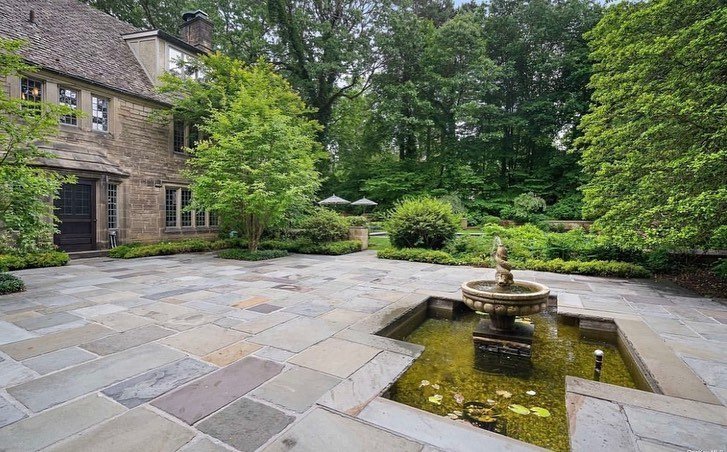 Thumbnail of p-cbyvfvnpfbo-96d2411270c842cb 4