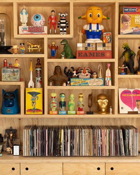 Thumbnail of p-djrxjbrpwyz-97045b169e1a47de 3