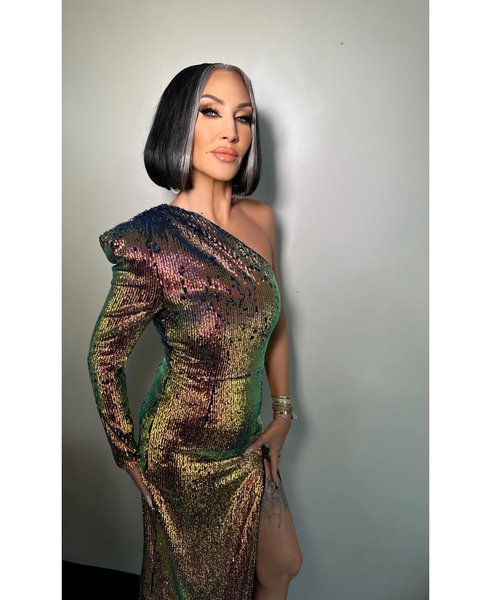 Thumbnail of p-cw9e5plmzio-976286ce9acb4593 2