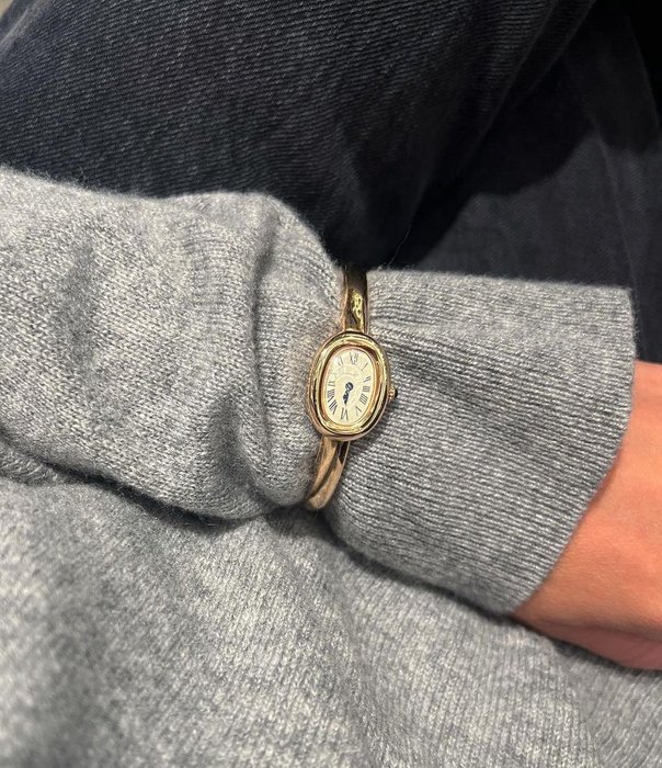 Thumbnail of www-x-com-miucciangel-status-1927626758980858204-97a4833eeb574f3f