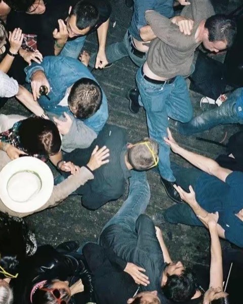 Thumbnail of p-cso9uzxo5jg-97f669747fb84c07 3