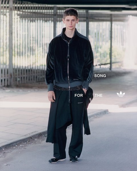 Thumbnail of instagram-9815ecd19b6f48be 0