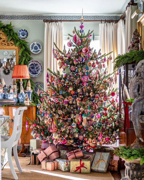 Thumbnail of p-c00aqxtov3k-98357efdd9de47c5 0