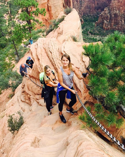 Thumbnail of p-cezylrjaek3-989a0a1c503c4bab 4