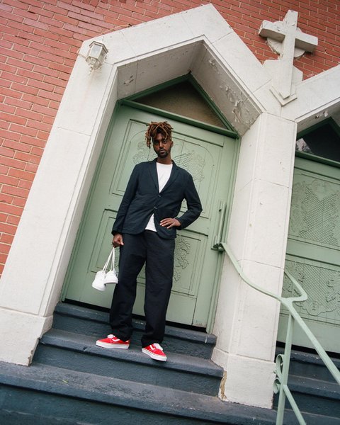 Thumbnail of p-csw0ewthcxi-9b7b73d05f80463d 6