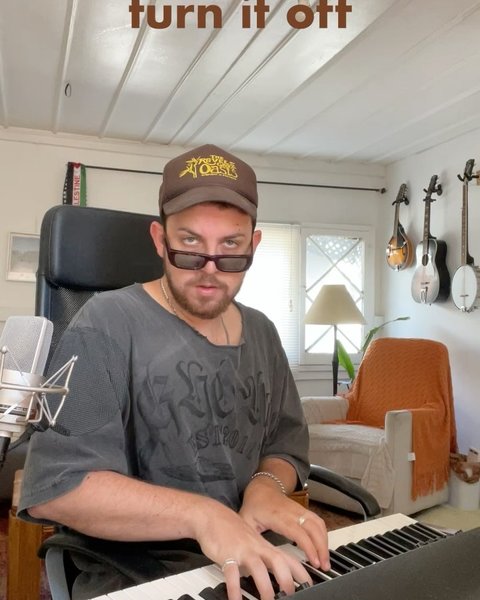 Thumbnail of c8cxoivre-c-9d7abe2584d24077 2