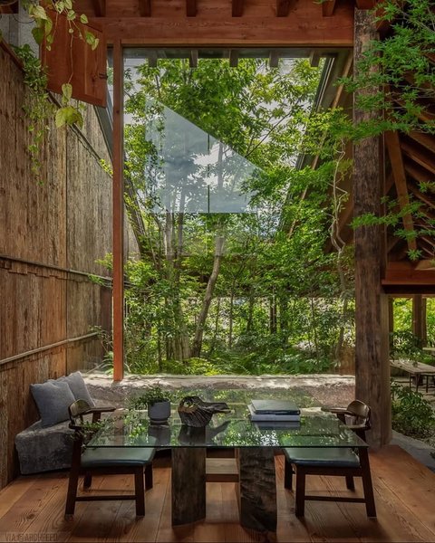 Thumbnail of www-instagram-com-p-dqgi-izgz7x 8