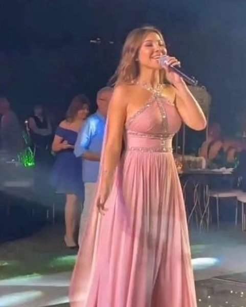 Thumbnail of p-ctztnxnmi8i-9e0ea447e961488d 9