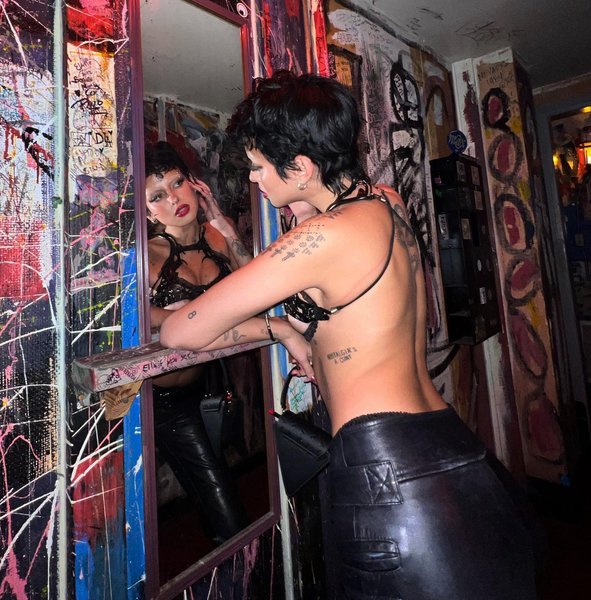 Thumbnail of p-cabyl0gl2lc-9e6150cad20c4b83 1