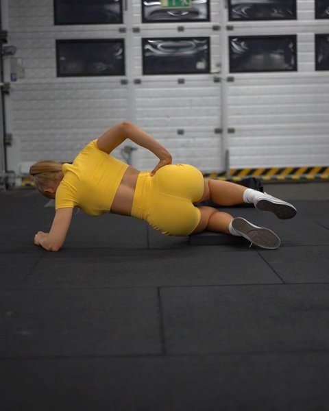 Thumbnail of p-covkxcqdt6e-9e9b299cb0c844e4 3