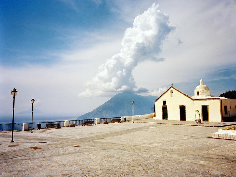 Thumbnail of p-bpzymhma78y-9ed61eba228544d4 0