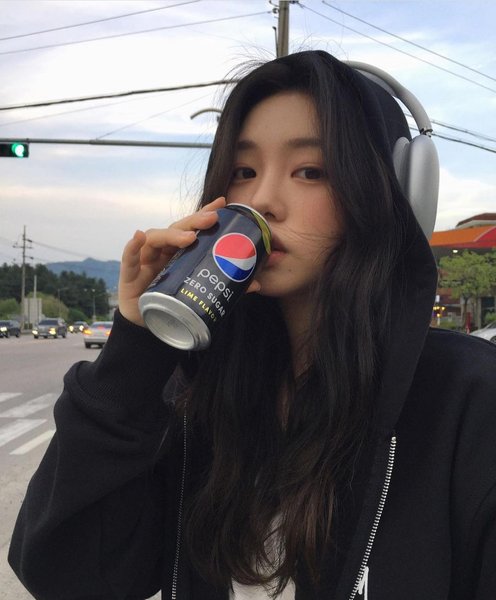 Thumbnail of ctv5s-zynf3-9f068bda978f4382 4