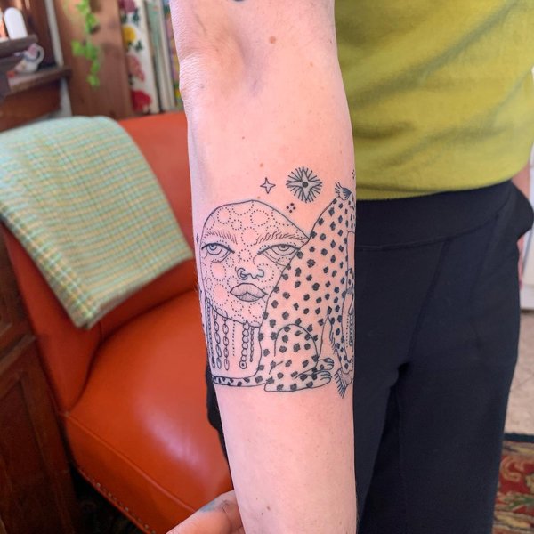 Thumbnail of p-cl68wvhb1wx-a1200e72f8864b4d 2