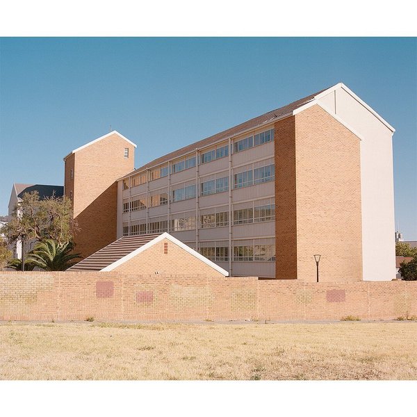 Thumbnail of po-sl-a1320ef847a54381 4