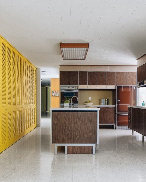 Thumbnail of p-c8zh9okgbum-a16c7fcf82e14fd8 3