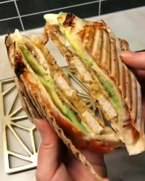 Thumbnail of p-cks03yyv2ql-a170eebdc7ef4845 1