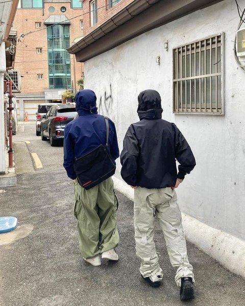 Thumbnail of p-cyi1mhclm1v-a19a1ba5d1784888 2