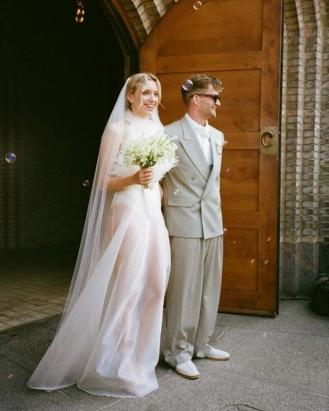 Thumbnail of p-c8annl0ny6l-a25361b1e47f439b 4