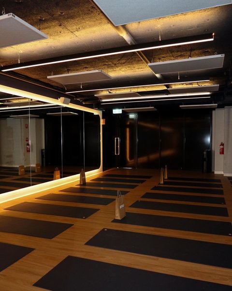 Thumbnail of dcoddwvj-zq-a2bd5e74df1843e3 2