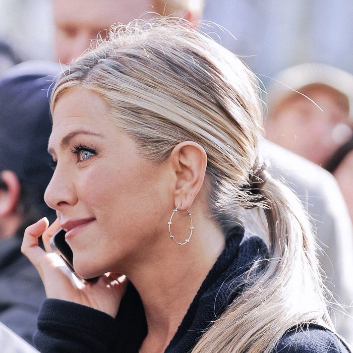 Thumbnail of www-x-com-anistonily-status-1143614609976201216-a2cda79fc7cf4ccc