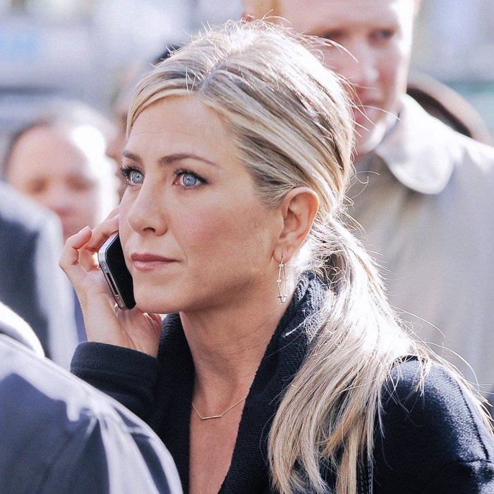 Thumbnail of www-x-com-anistonily-status-1143614609976201216-a2cda79fc7cf4ccc