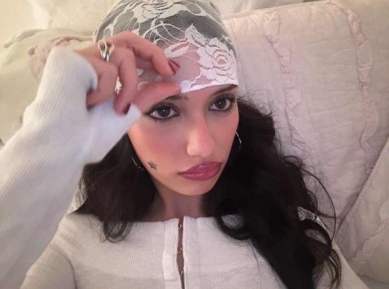 Thumbnail of dgbvdb6j-lg-a33d2dc84f4b4e98 8