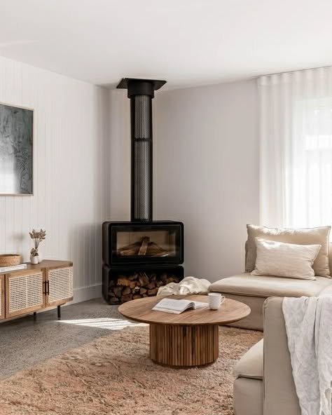 Thumbnail of p-ceyplgvvym0-a3484b59c57e451e 0