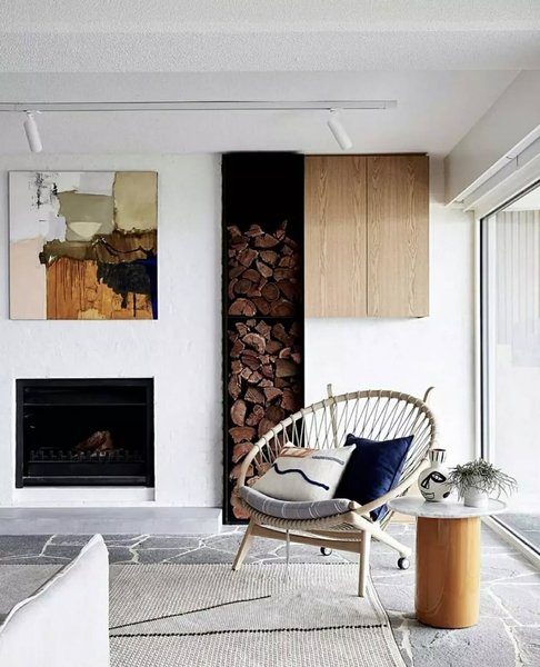 Thumbnail of p-ceyplgvvym0-a3484b59c57e451e 1