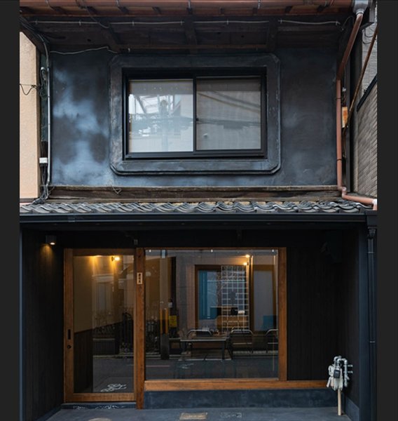 Thumbnail of p-dqqntivetto-a476da1f60144e33 1