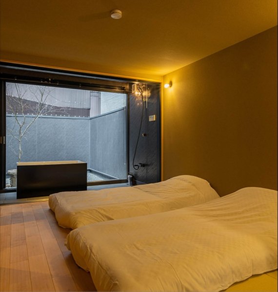 Thumbnail of p-dqqntivetto-a476da1f60144e33 10