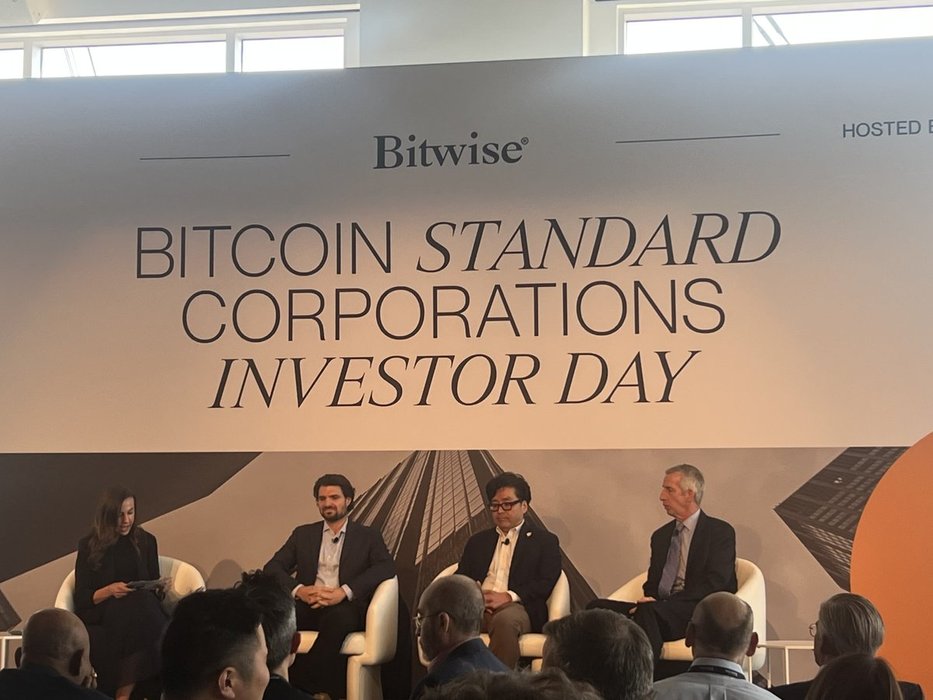 Thumbnail of www-x-com-invst-informant-status-1915587281022312873-a4c2afed27664c53