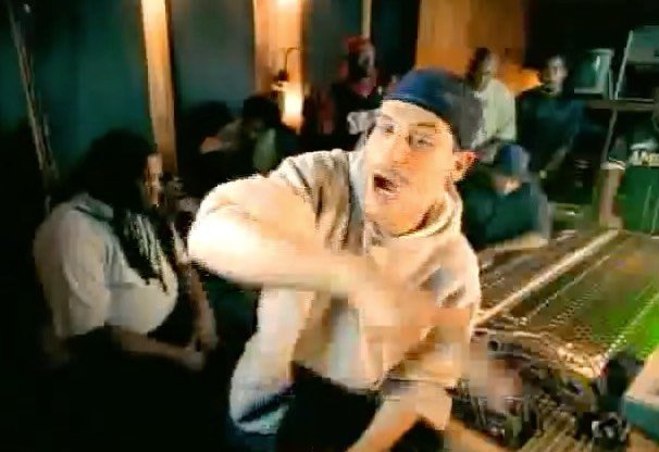 Thumbnail of p-cqwg41amtlt-a4d43f3b979c4e3b 2