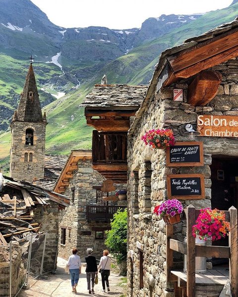 Thumbnail of p-cnpd0erix7s-a51b10c6d97a4195 1