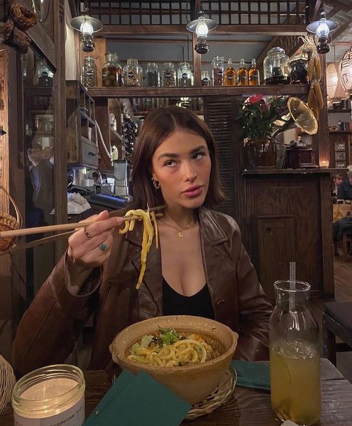 Thumbnail of p-cbuxbuxsko5-a54304aa5f734333 1