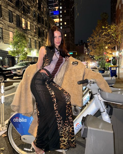 Thumbnail of p-dcfezvwtvom-a5725267c905493e 3