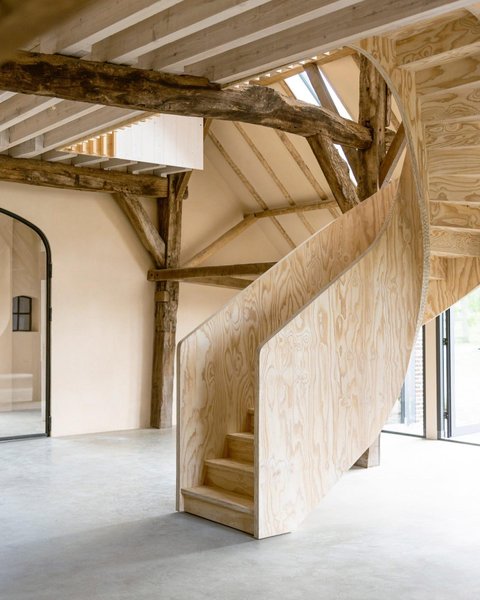 Thumbnail of p-cm6tfmrotad-a594efe8f32b4a79 0