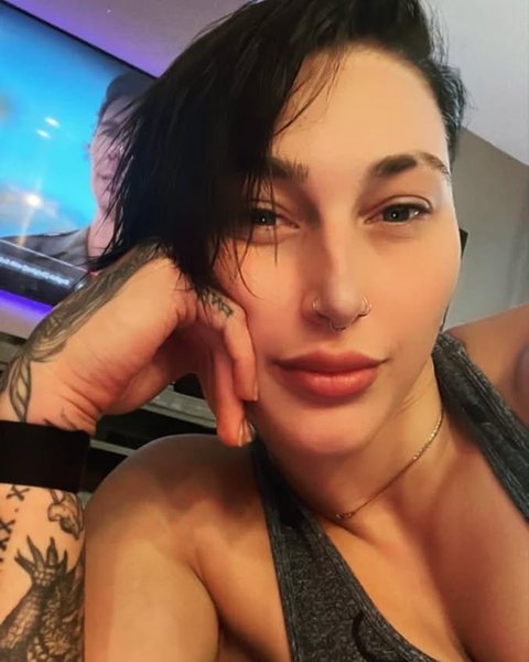 Thumbnail of p-cq7r1p6uepn-a7ea94f0ff4e4d1e 0