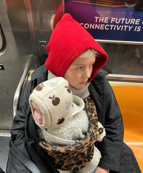 Thumbnail of cyi-khxtr48-a8e2b2d153204b81 0