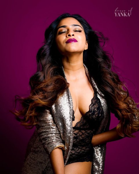 Thumbnail of b383-jnlesz-a947e443d66f403e 6