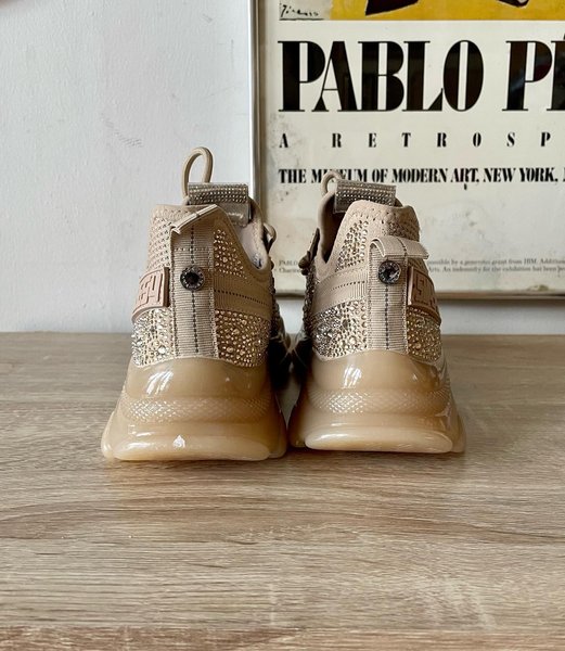 Thumbnail of p-cxufbdhula6-a9d360640e944477 3
