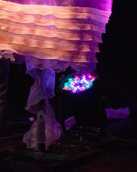 Thumbnail of p-cmv0u9soq20-aa49fadcede740ab 3