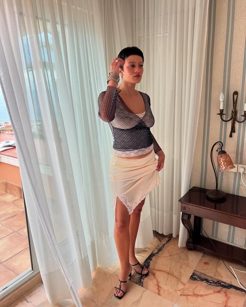 Thumbnail of www-instagram-com-p-c61fv92tfsq-img-index-2 3