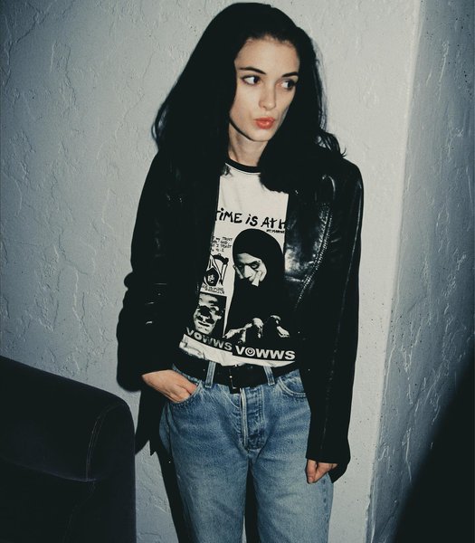 Thumbnail of czrbcr-hwii-abd40356ae2347ba 0