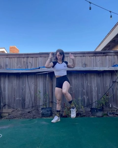 Thumbnail of p-cyrkoqby3wt-ac8eb0c6a4924450 2