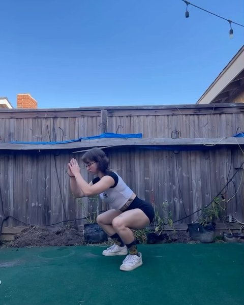 Thumbnail of p-cyrkoqby3wt-ac8eb0c6a4924450 3